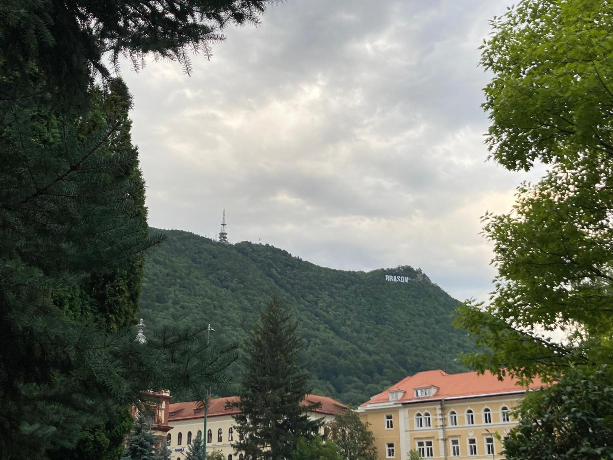 Ferienwohnung Cosy Hideaway Brașov Exterior foto